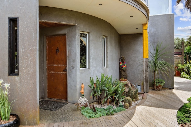 Gallery - Smith Beach Getaways Beachwood Luxury Villa
