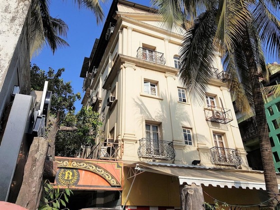 Gallery - Hexa Benzy Palace