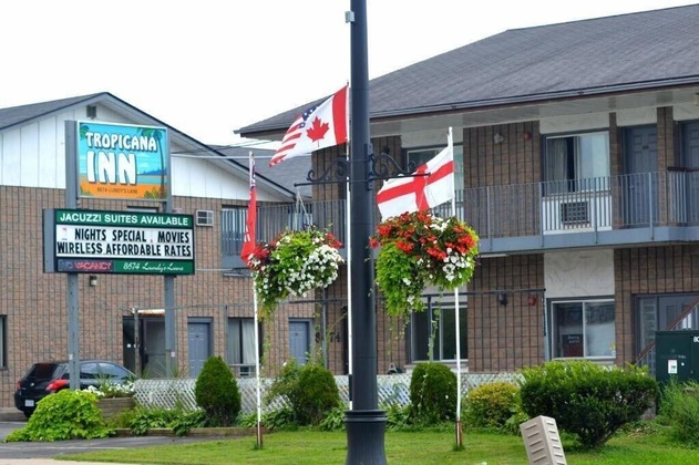 Gallery - Tropicana Inn