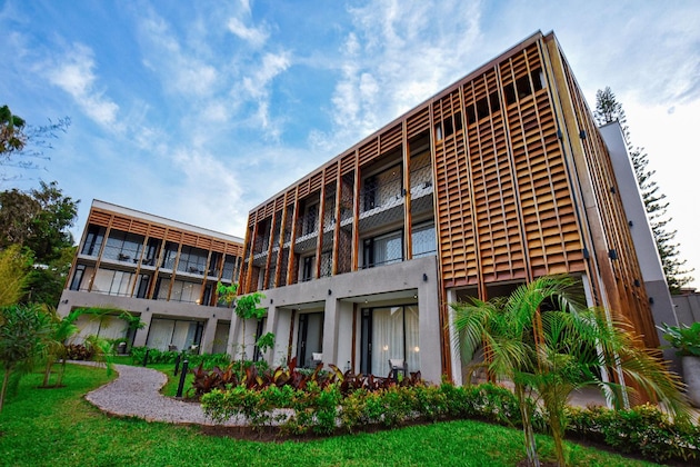 Gallery - Le Petit Village Hotel & Spa