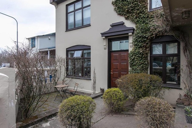 Gallery - Thomsen Apartments