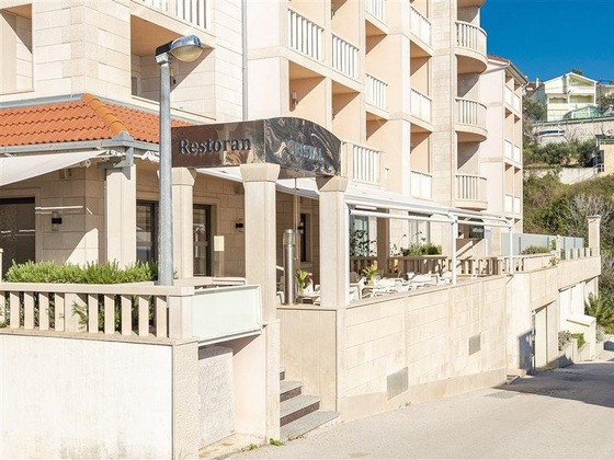 Gallery - Villa Miramar