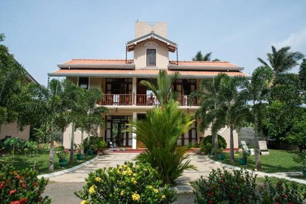 Gallery - Peacock Villa