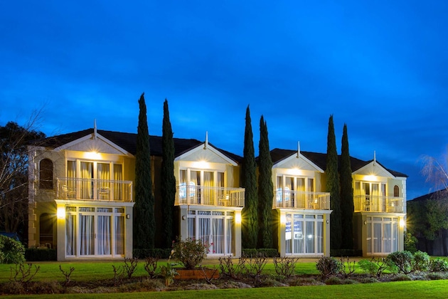 Gallery - Best Western Colonial Village Motel