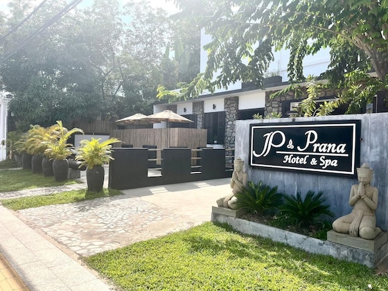 Gallery - Prana Hotel