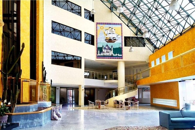 Gallery - Hotel Corona Plaza