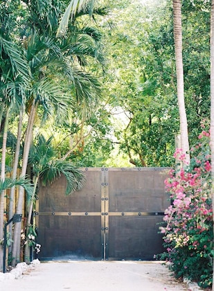 Gallery - Largo Resort