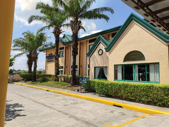Gallery - Microtel By Wyndham Cabanatuan