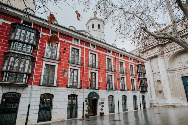 Gallery - Dorma El Coloquio