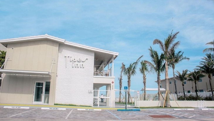 Gallery - Tides Inn Hotel