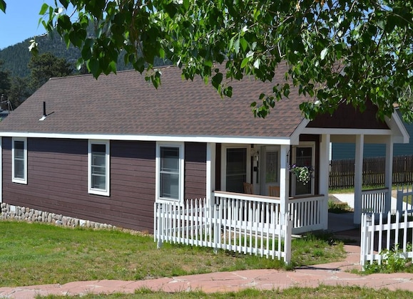 Gallery - River Rock Cottages