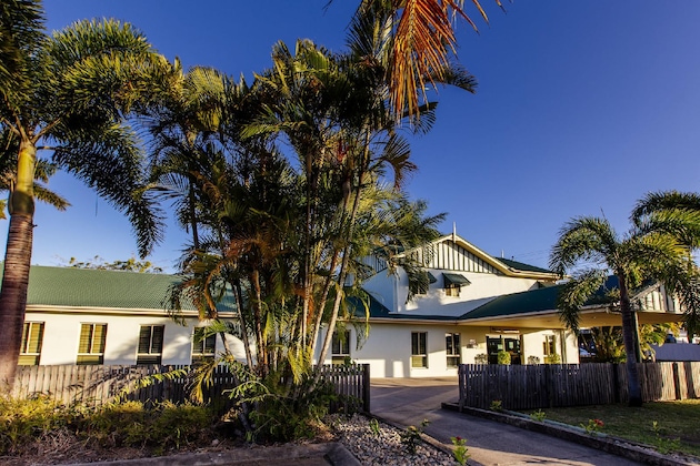 Gallery - Shamrock Gardens Motel