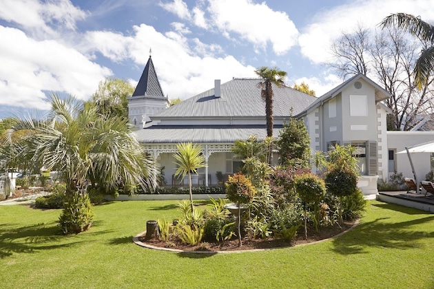 Gallery - The Robertson Small Hotel
