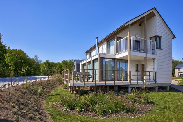 Gallery - Golden Lakes Village