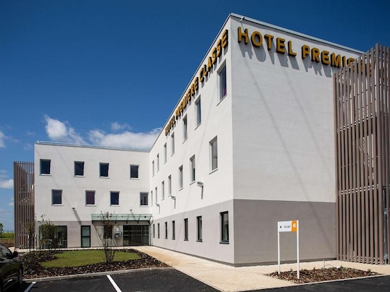 Gallery - Première Classe Chartres Barjouville
