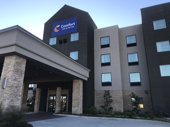 Gallery - Comfort Inn & Suites