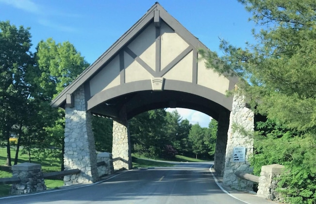 Gallery - Stonebridge Village Resort