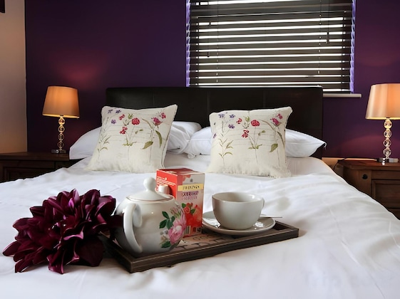 Gallery - Abbey Bed And Breakfast