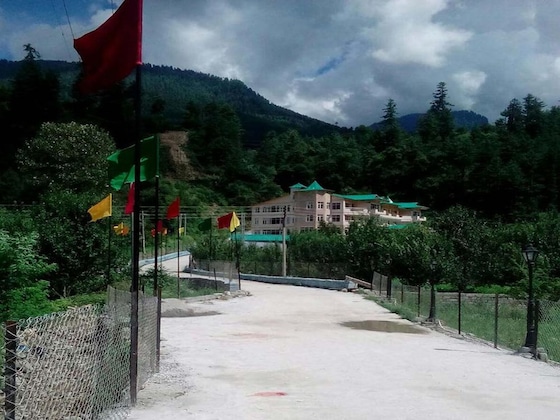 Gallery - Snow Touch Resort (Shri Nath Group)