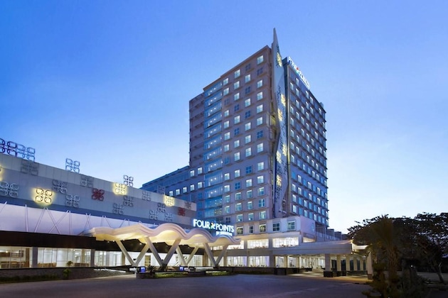 Gallery - Four Points By Sheraton Makassar