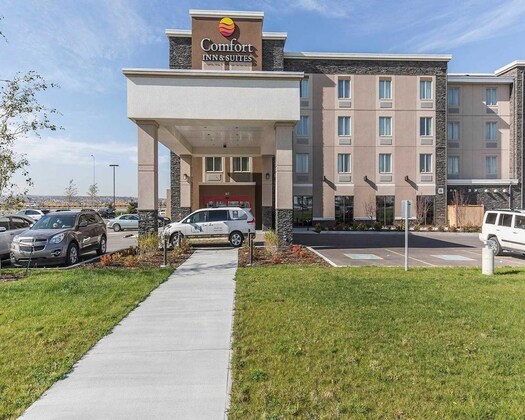 Gallery - Comfort Inn And Suites Calgary Airport North