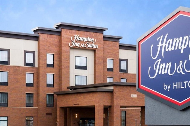 Gallery - Hampton Inn & Suites La Crosse Downtown