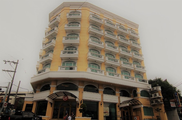 Gallery - The Grand Dame Hotel