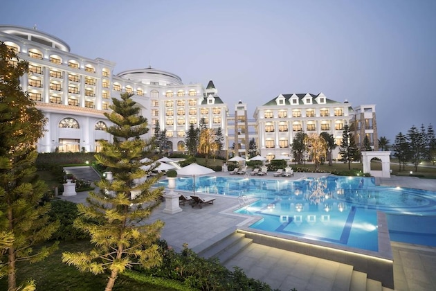 Gallery - Vinpearl Resort & Spa Ha Long