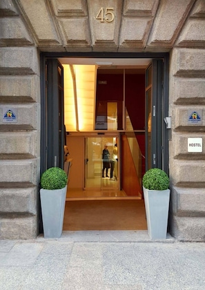 Gallery - Far Home Atocha
