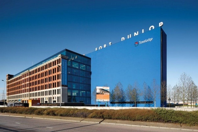Gallery - Travelodge Birmingham Fort Dunlop