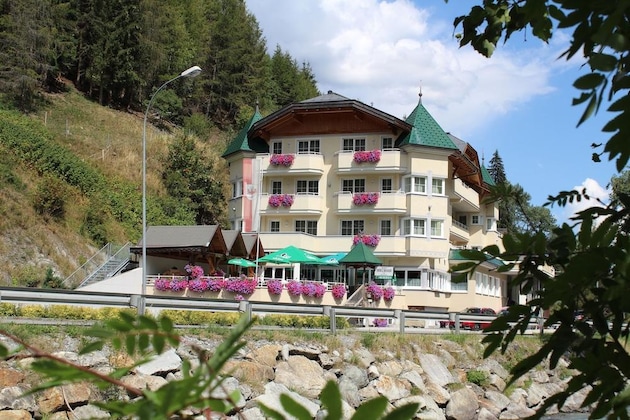 Gallery - Hotel Höllroah