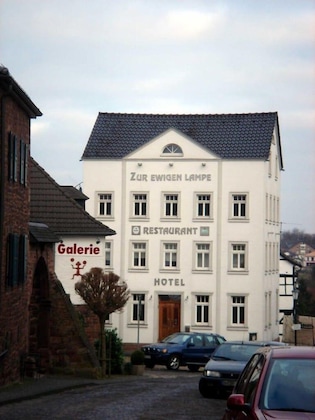 Gallery - Zur Ewigen Lampe At Hemingway Trail