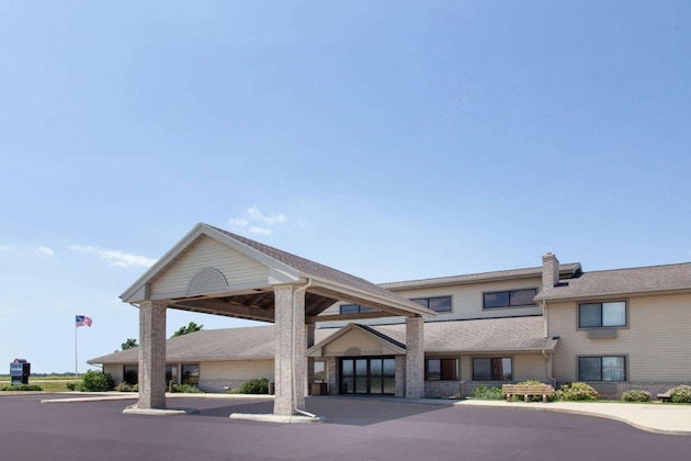 Gallery - Americinn By Wyndham Webster City