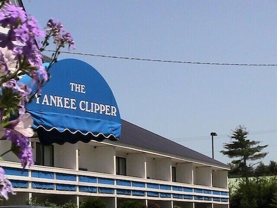 Gallery - Yankee Clipper Inn