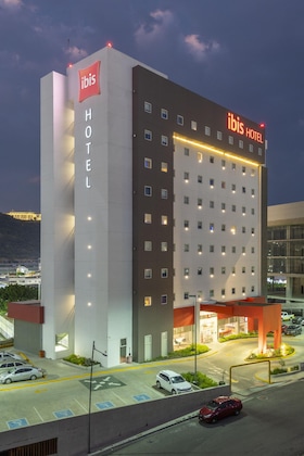 Gallery - Ibis Queretaro