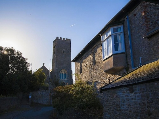 Gallery - Instow Barton