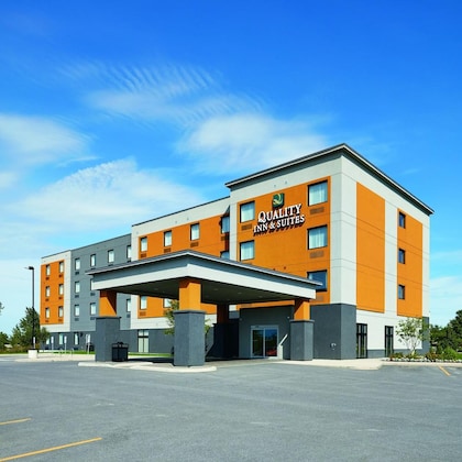 Gallery - Quality Inn & Suites