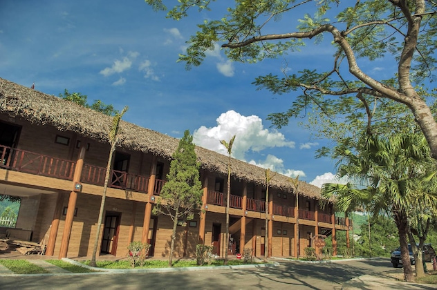 Gallery - Hoa Binh Hotel
