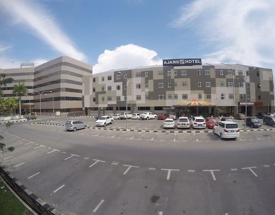 Gallery - Ajang Hotel