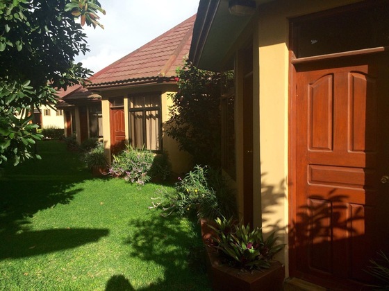 Gallery - Ahadi Lodge