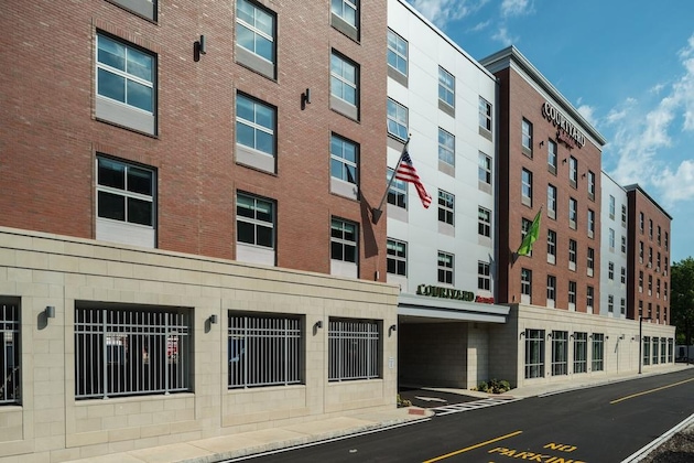Gallery - Courtyard By Marriott Edgewater Nyc Area
