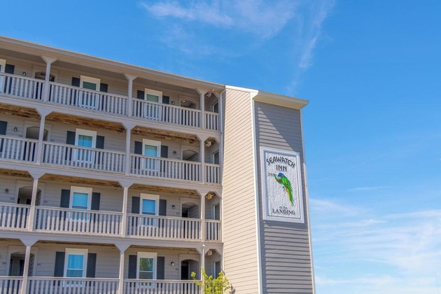 Gallery - Seawatch Inn At The Landing