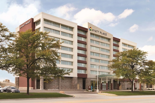 Gallery - Hyatt Place Chicago O'hare Airport