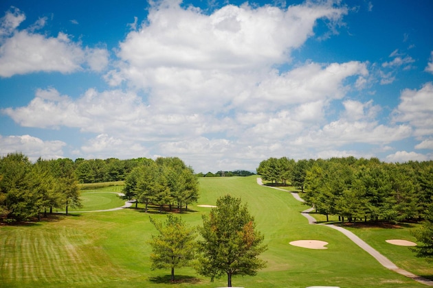 Gallery - Holiday Inn Club Vacations Apple Mountain Resort At Clarkesville, An Ihg Hotel