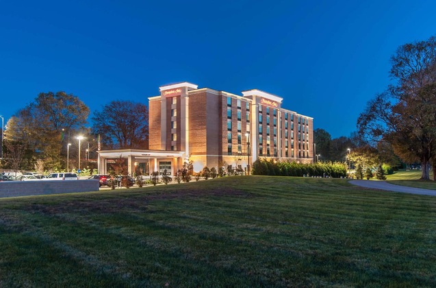 Gallery - Hampton Inn Norwich
