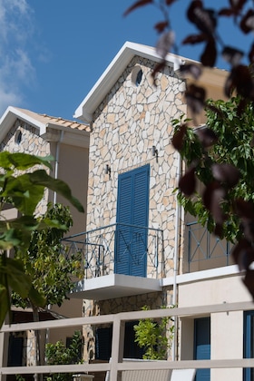 Gallery - Ilianthos Apartments & Studios