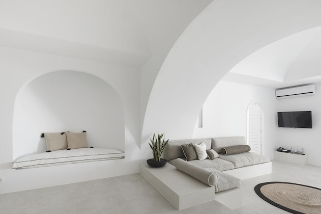 Gallery - Le Blanc Resort - Two Luxury Villas