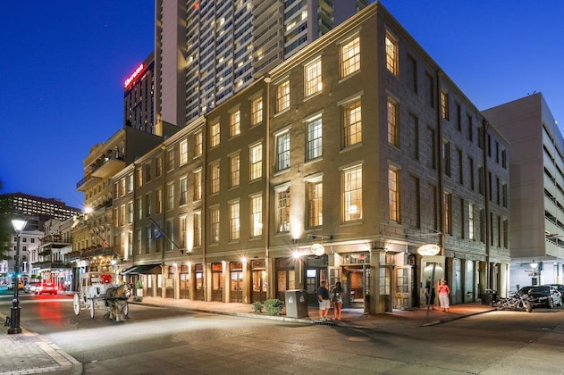 Gallery - La Galerie French Quarter Hotel