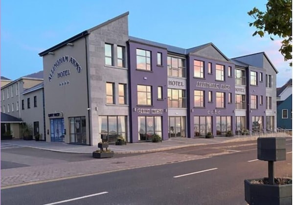 Gallery - Allingham Arms Hotel
