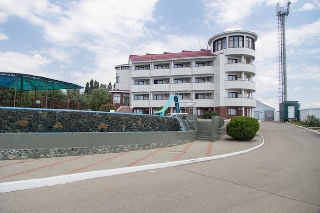 Gallery - Golden Line Resort